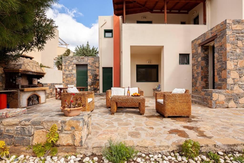 Luxury Villa In Agios Nikolaos With Private Pool Exterior foto